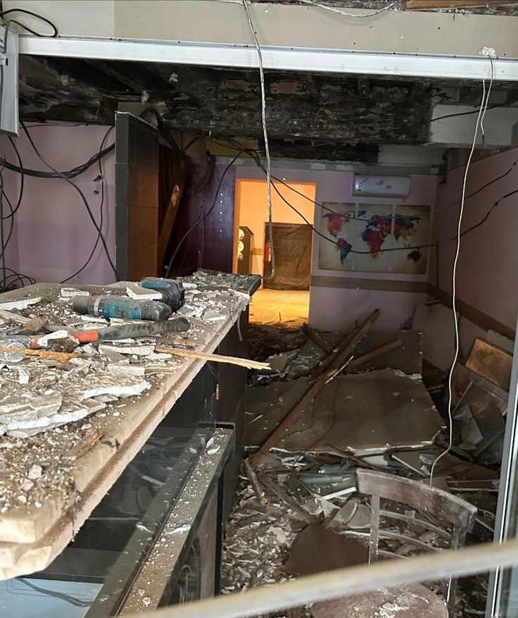 Pièce avant la transformation en restaurant