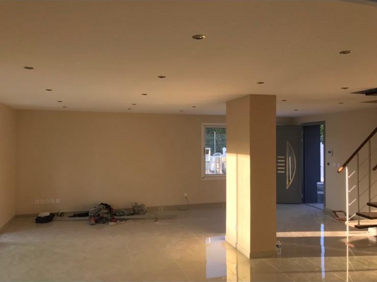 Maison après une renovation complete avec des materiaux de qualite.